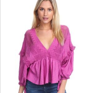 ✨HP✨FREE PEOPLE
DRIVE YOU MAD BLOUSE ✨